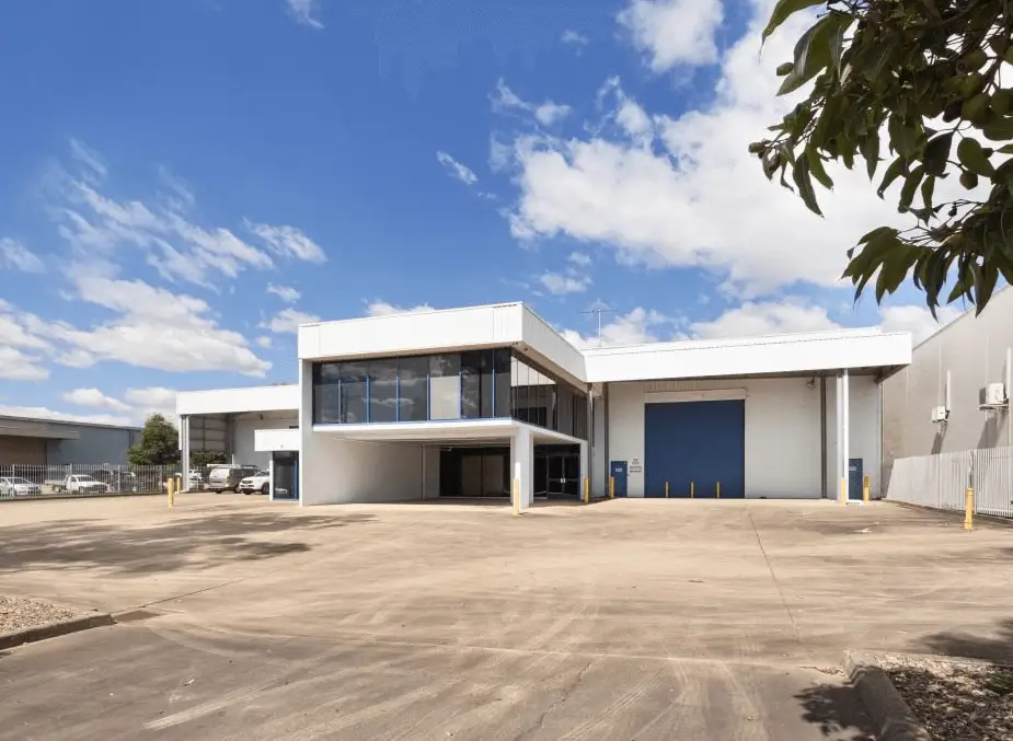 46 Elizabeth Street, 4 & 6 Frank Street, Wetherill Park Purchased by Prosper Group - image 1