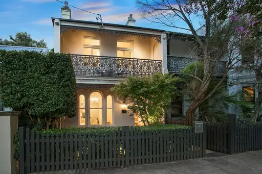 17 Carlisle Street, Leichhardt Purchased by Prosper Group