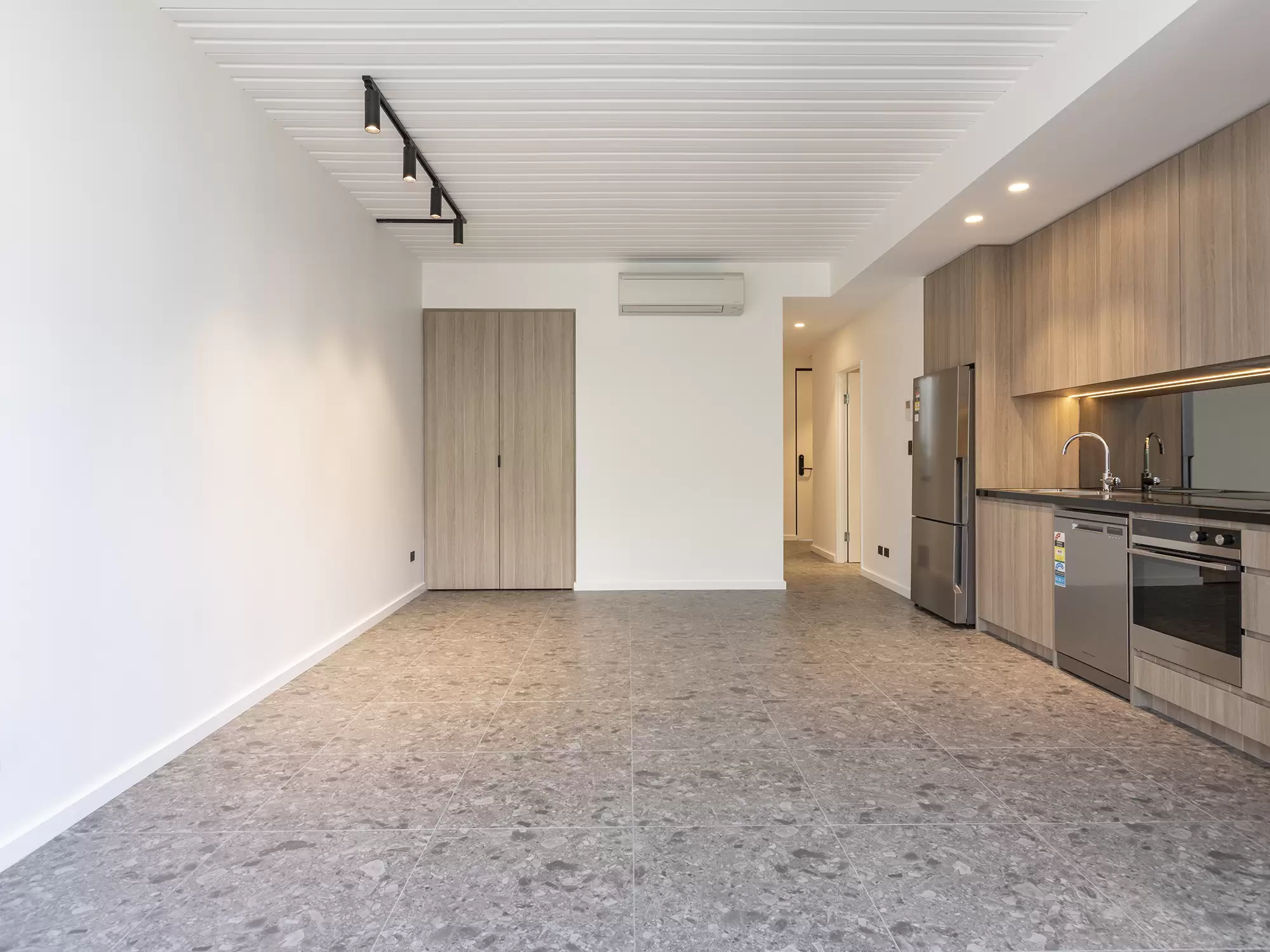 102/93 Parraween Street, Cremorne Leased by Prosper Group - image 1