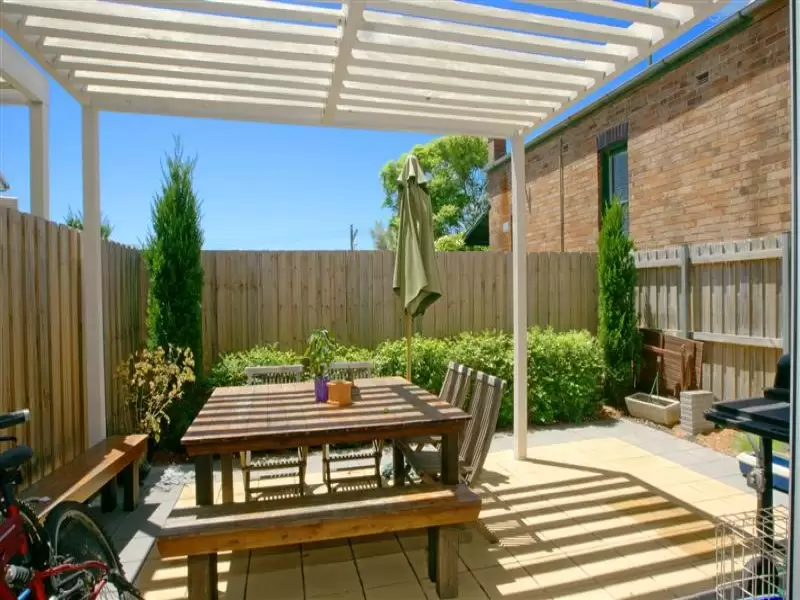 138 Corunna Road, Stanmore Leased by Prosper Group - image 1