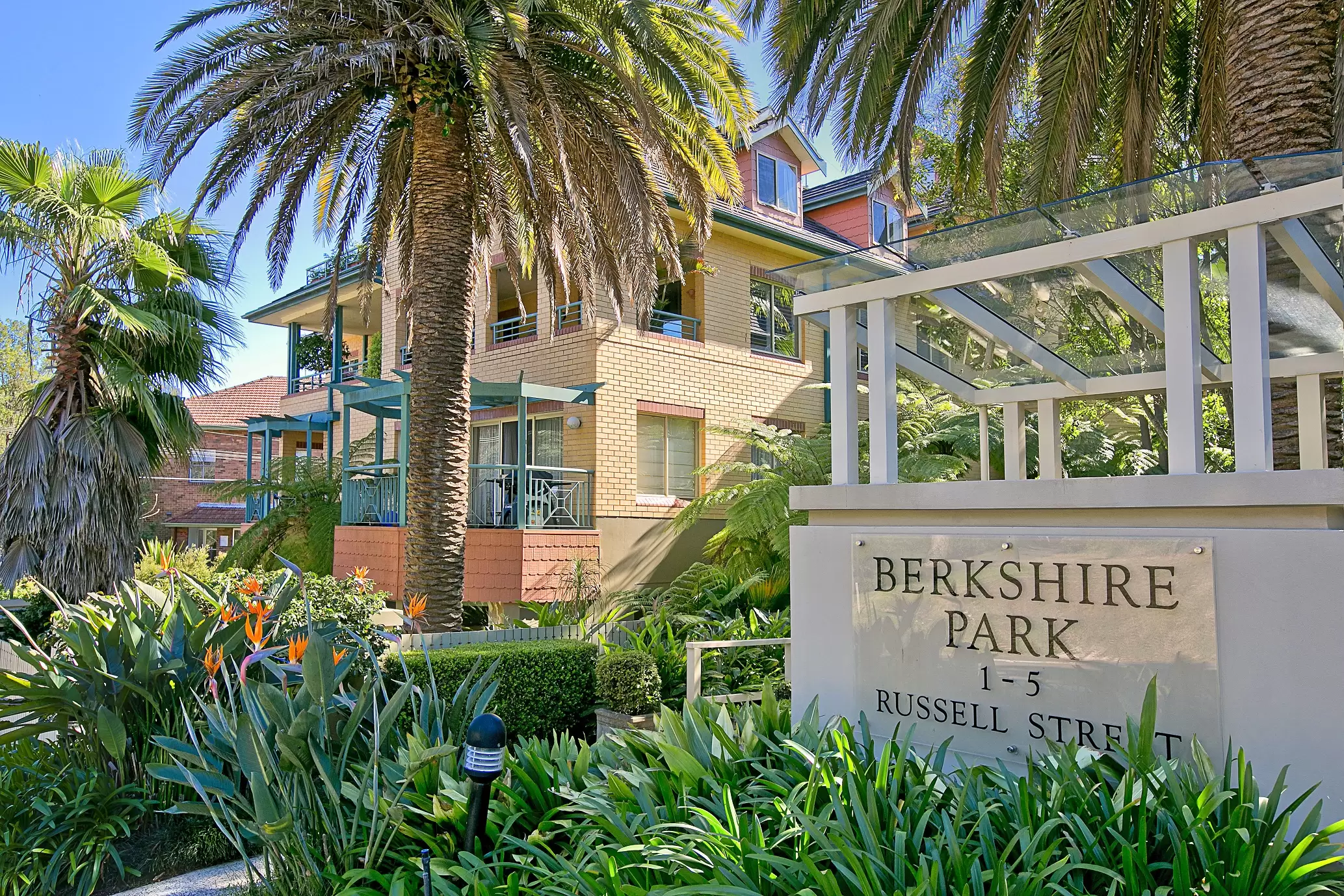 1/1-5  Russell Street, Wollstonecraft Leased by Prosper Group - image 1